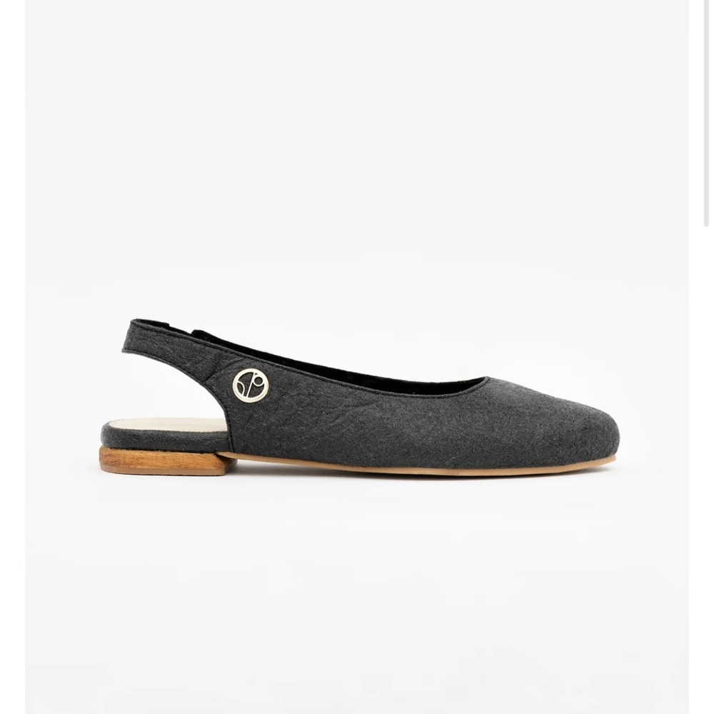🌍 1 People Cannes Sling Back Flat Shoes